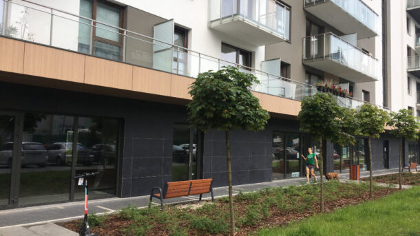 Lokal dla usług medycznych 414 m2 na Woli